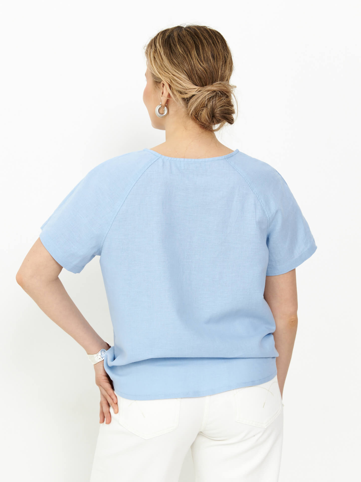 Блуза с низом на резинке