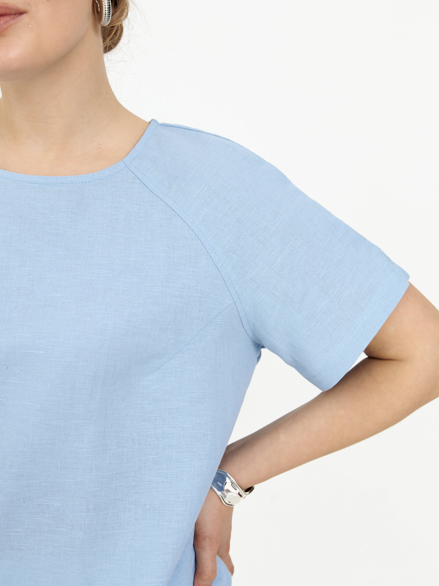 Блуза с низом на резинке