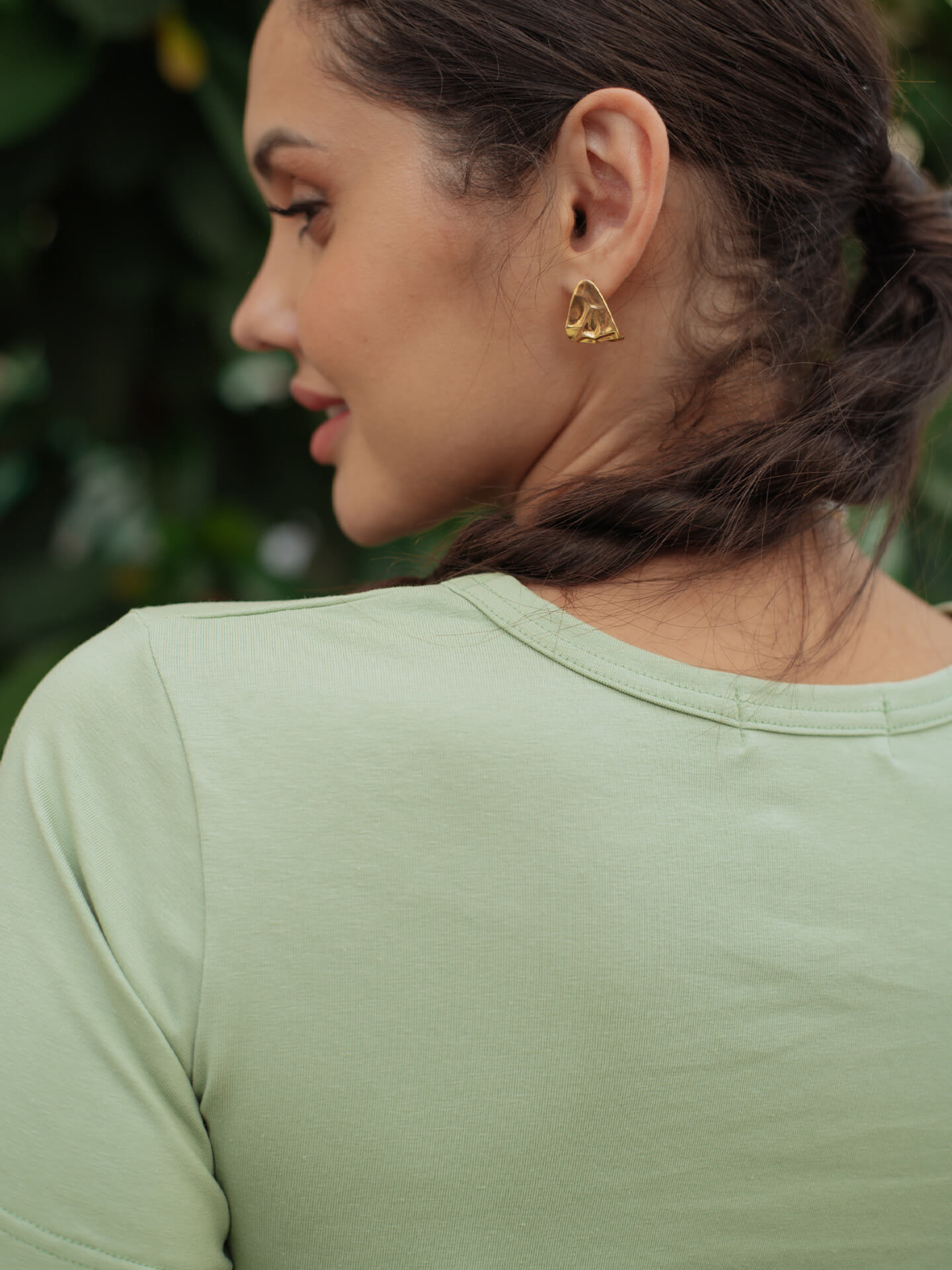 Футболка приталенная