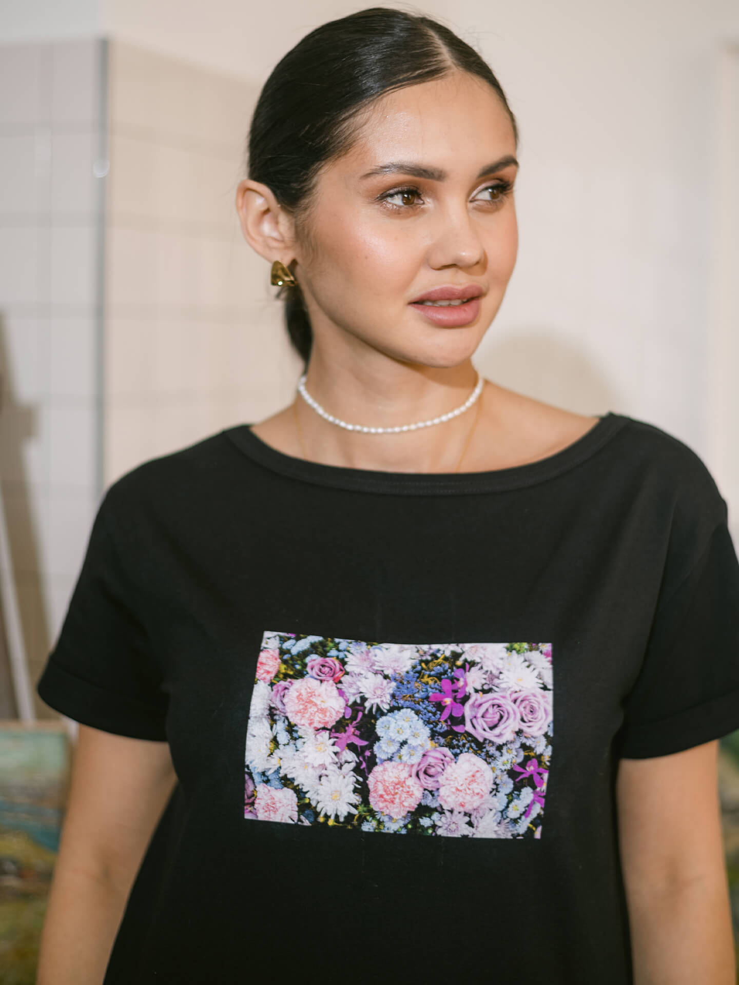 Футболка с подворотом и принтом