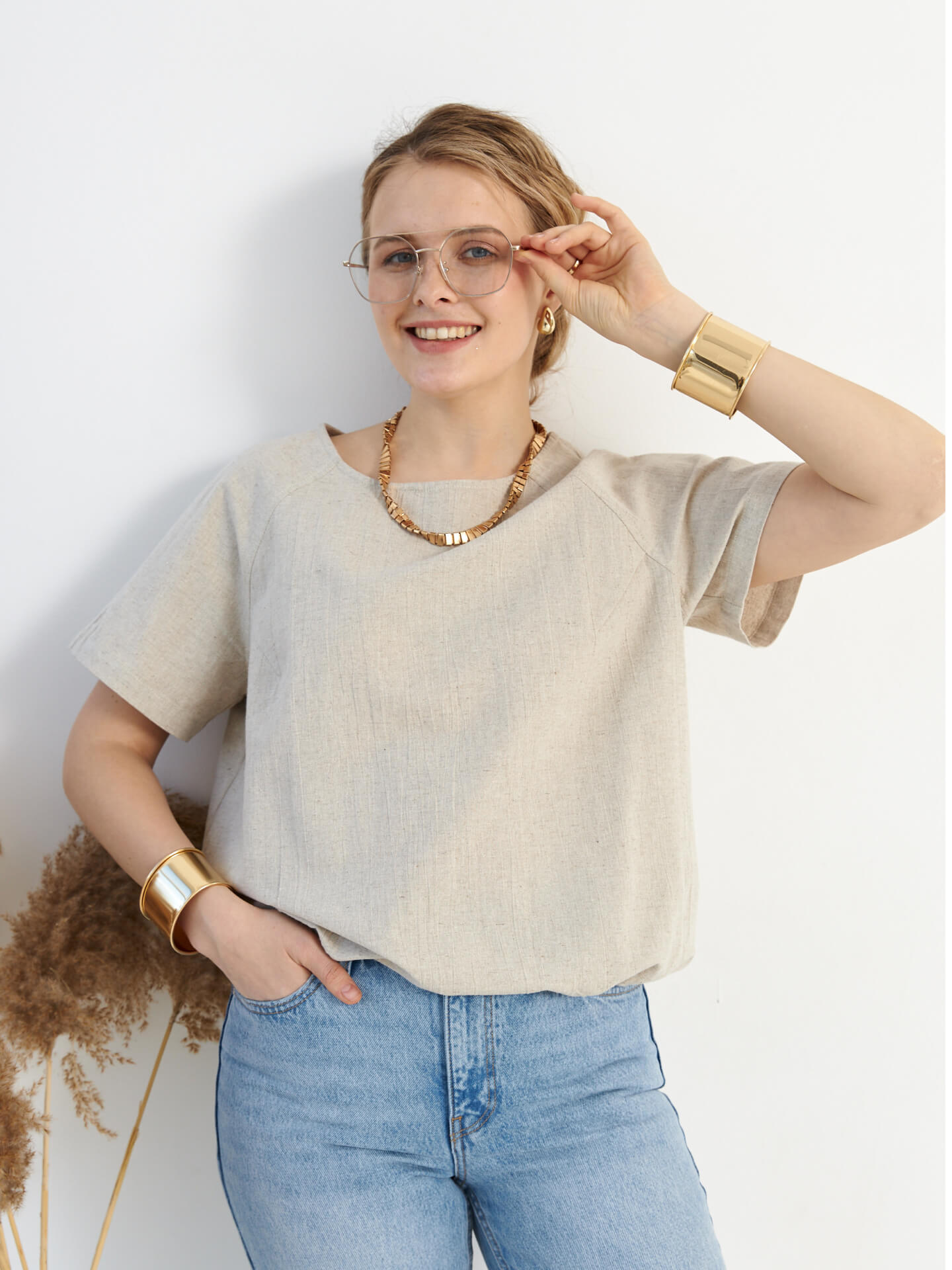 Блуза с низом на резинке