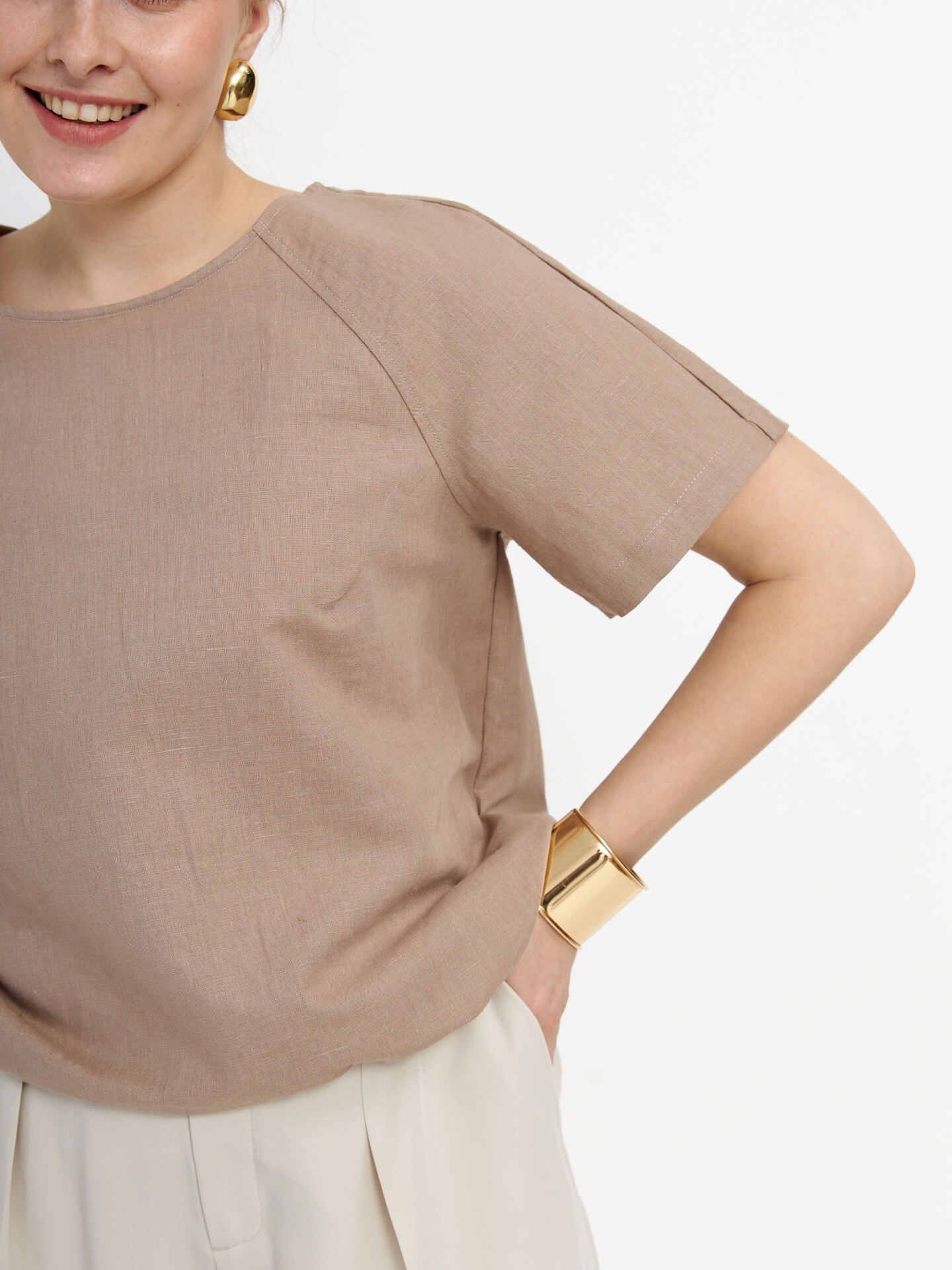 Блуза с низом на резинке