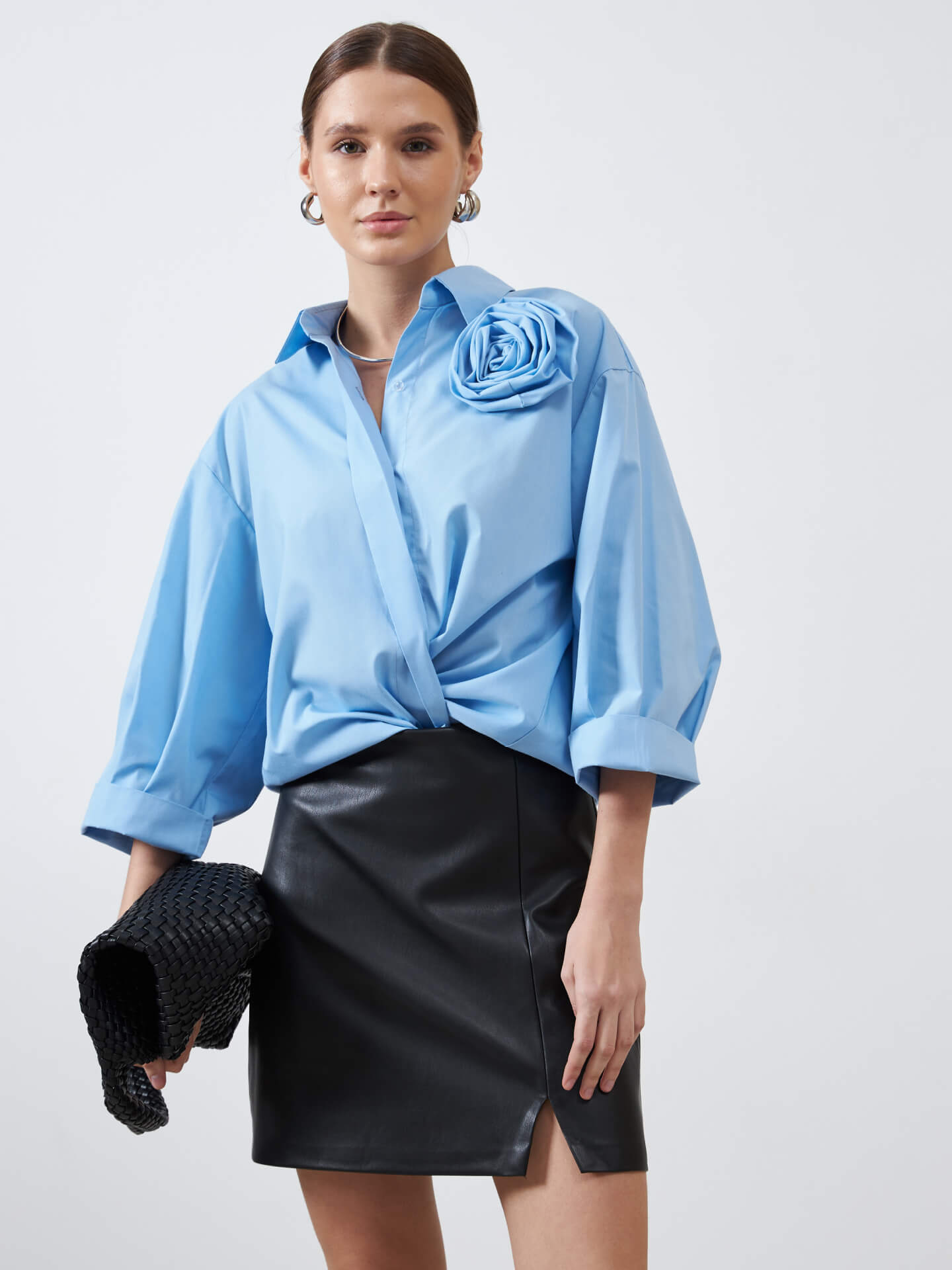 Рубашка с цветком