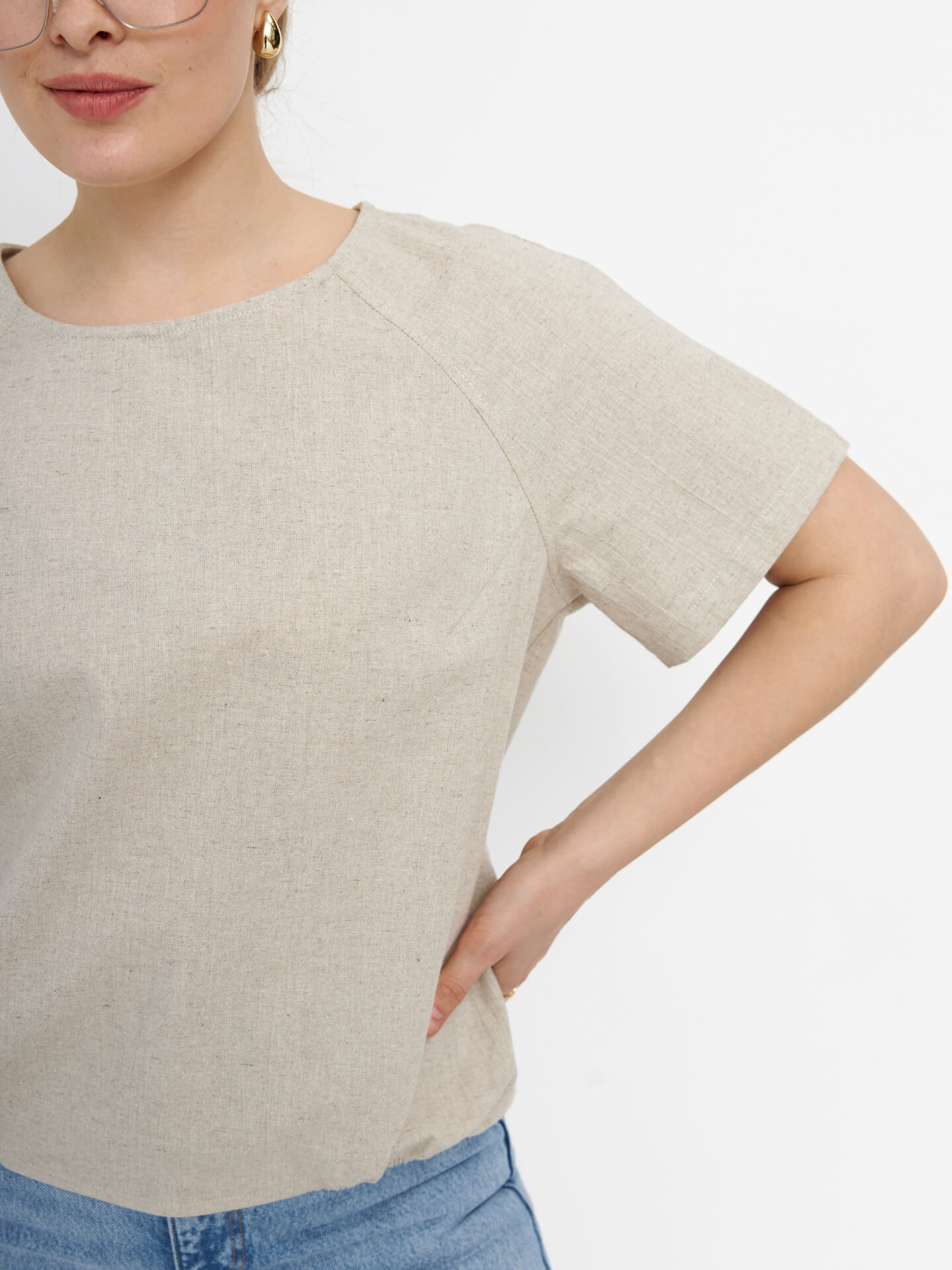 Блуза с низом на резинке