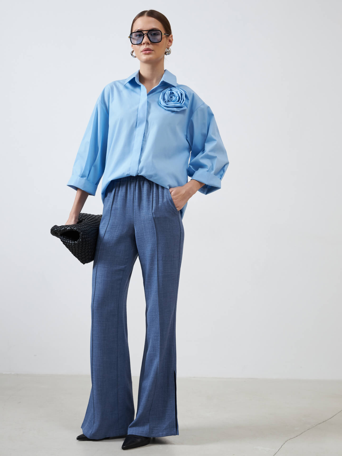 Брюки с разрезами