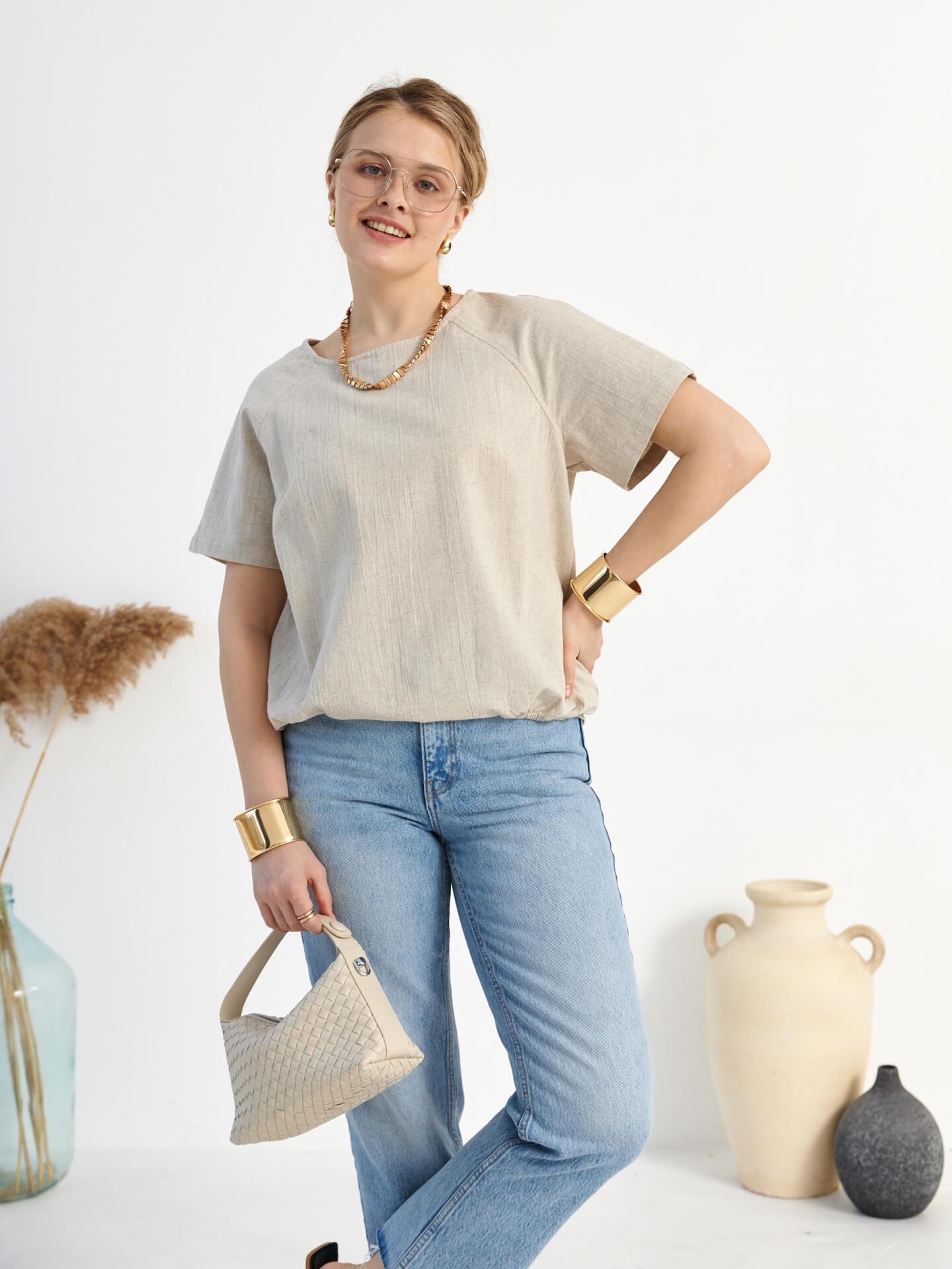 Блуза с низом на резинке